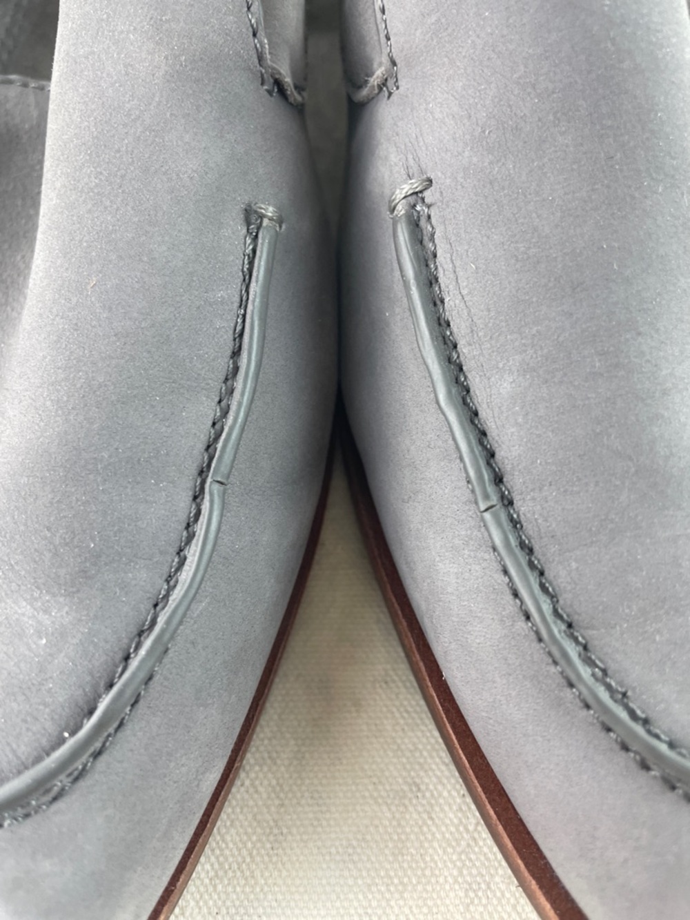 Aerosoles Gray Nubuck Slip-On Loafers Size 8.5 - Picture 4 of 12